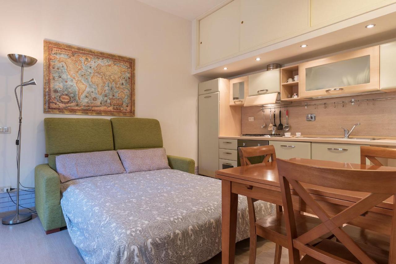 Coronari Central Apartment Рим Экстерьер фото